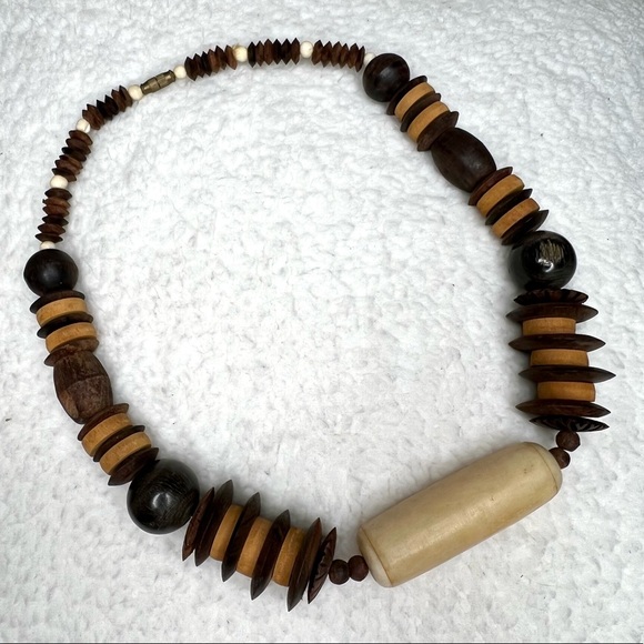 Wooden Beaded Necklace Boho Tribal Bohemian Statement Boho Wood 10 Inches - Picture 13 of 14